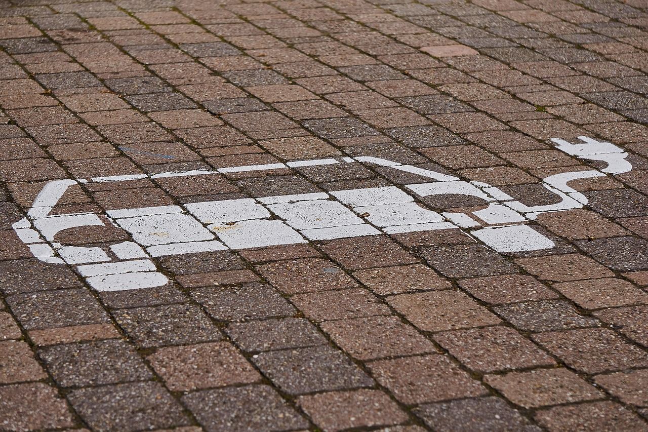découvrez tout sur les voitures électriques : avantages, modèles populaires, technologies innovantes et impact environnemental.