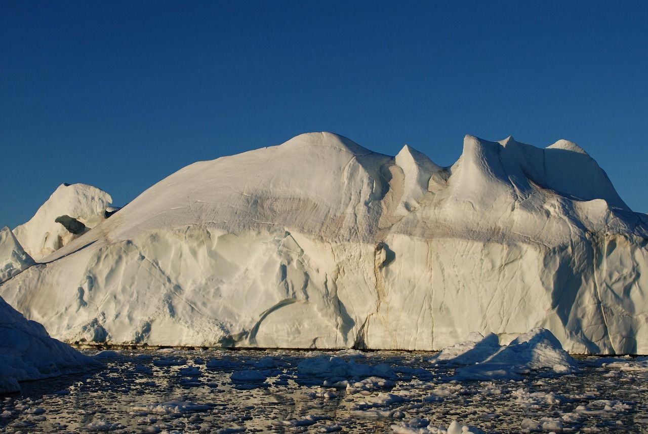 découvrez les enjeux de la crise climatique, ses causes et ses impacts sur notre planète. apprenez comment agir pour un avenir durable et préserver notre environnement.