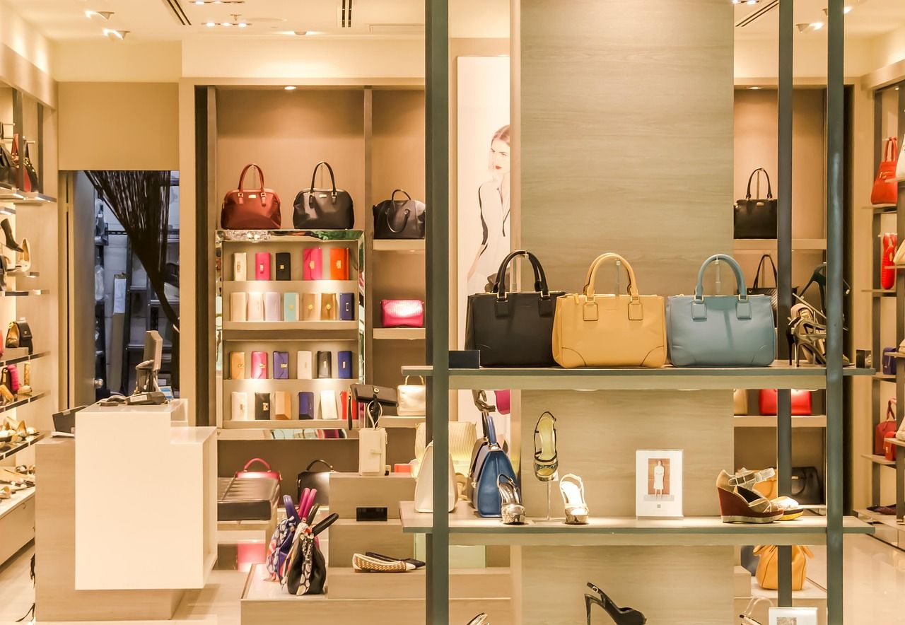 découvrez les avantages du shopping de seconde main : mode durable, économie et pièces uniques pour un style original et responsable.