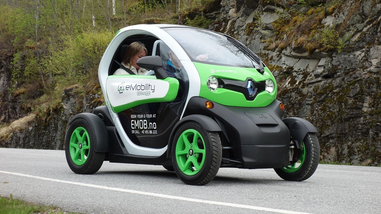 découvrez tout sur la voiture électrique : avantages, fonctionnement, modèles et conseils pour adopter une mobilité propre et économique.